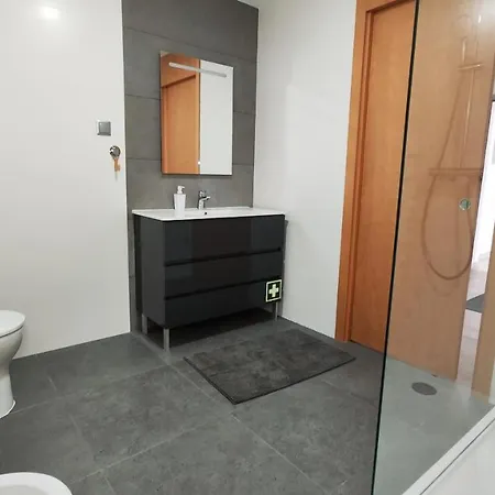 Apartment Retiro Com Brisa Maritima, T2, Vale Parra, Albufei