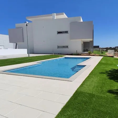 Apartment Retiro Com Brisa Maritima, T2, Vale Parra, Albufei *